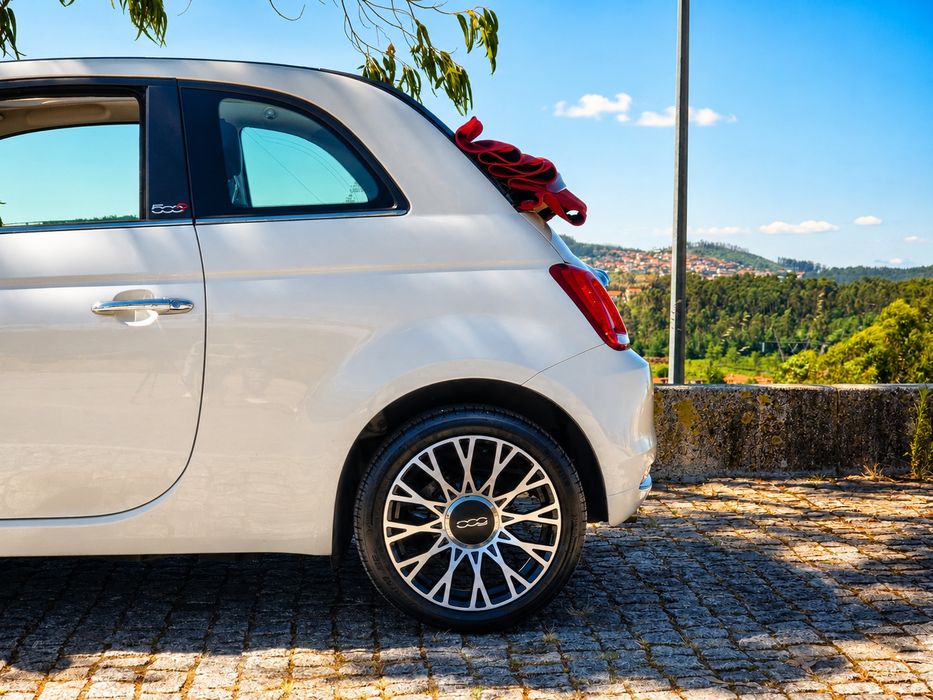 FIAT 500C Dolcevita Hybrid - Como Novo!