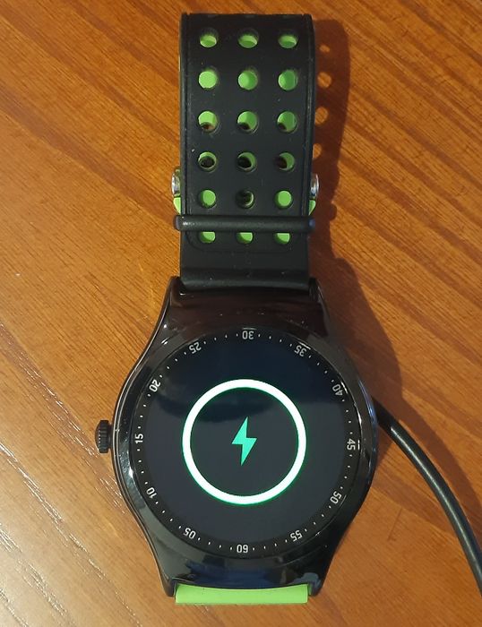 Denver SW-450 sportig smartklocka
