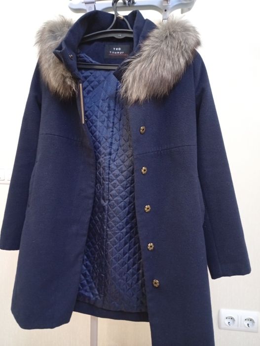 Плащ пальто демісезонне.