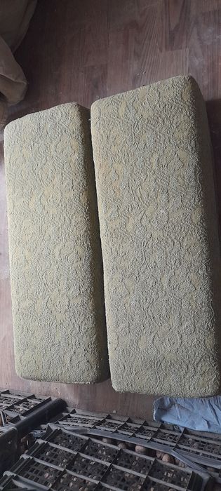 Подушки для дивана.
