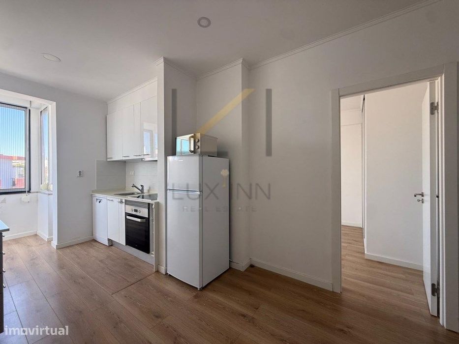 Apartamento T1 Recuperado Paço De Arcos Oeiras