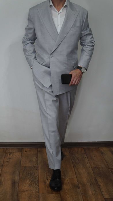 Garnitur Wełniany Alberto Bossi Dwurzędowy Jasnoszary Rozmiar 58