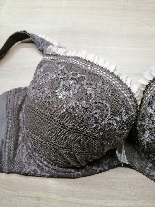 Biustonosz stanik 70C brązowy