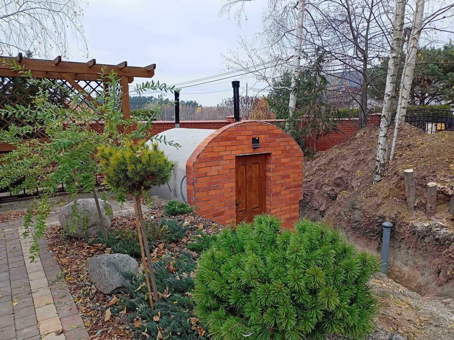 schron betonowy , piwniczka betonowa , ziemianka , piwnica , sauna ogrodowa