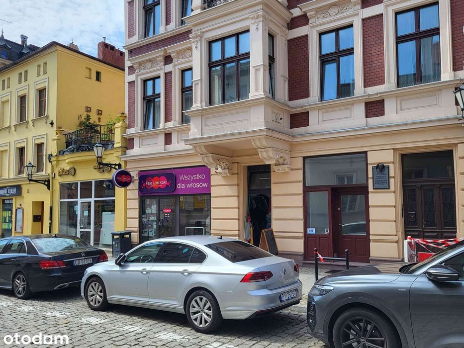 Stare Miasto. Parter, ul. Św. Katarzyny.