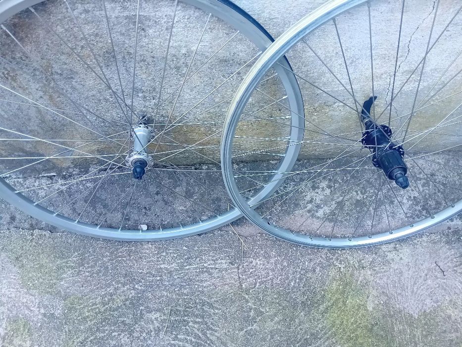 Rodas 26 SHIMANO V-brak  até 12v