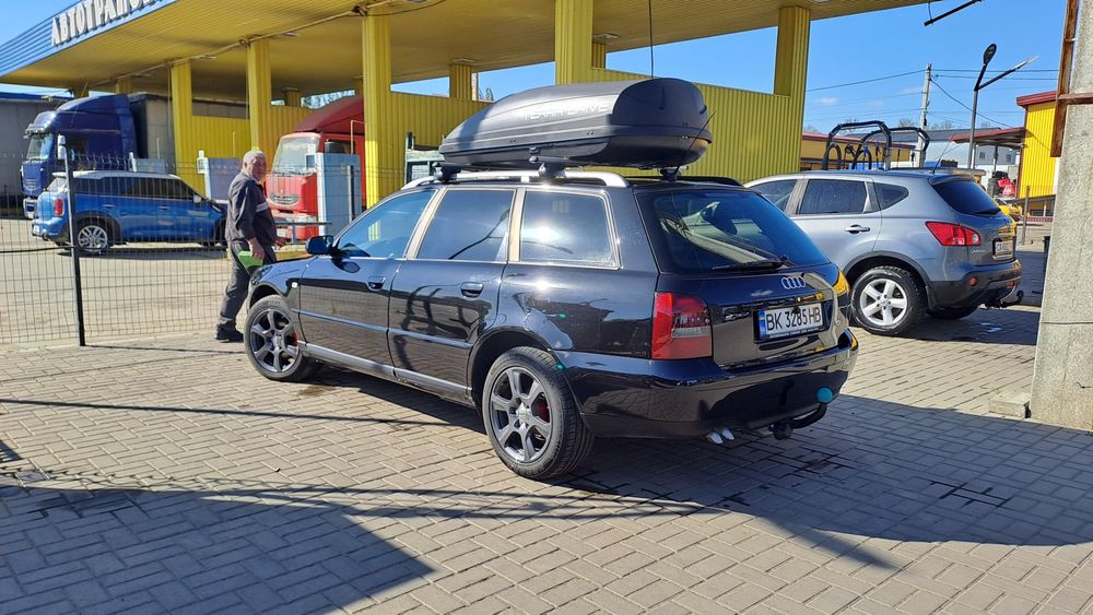 Продам Ауді а4b5 avant