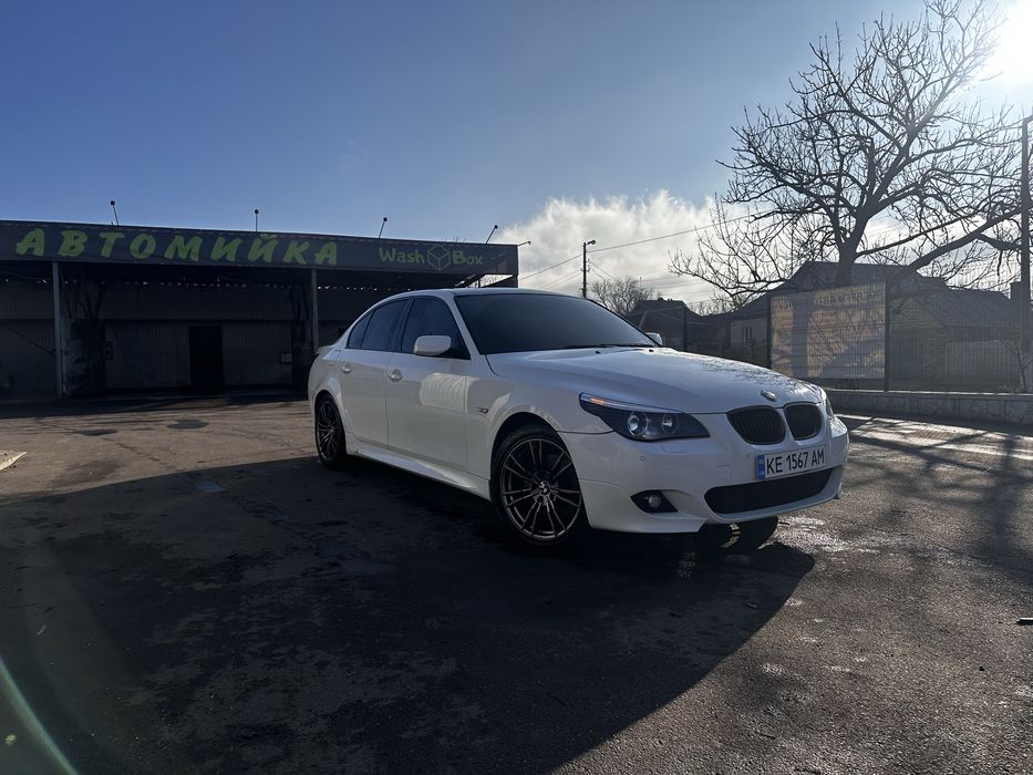 BMW 535xi 300 к.с.