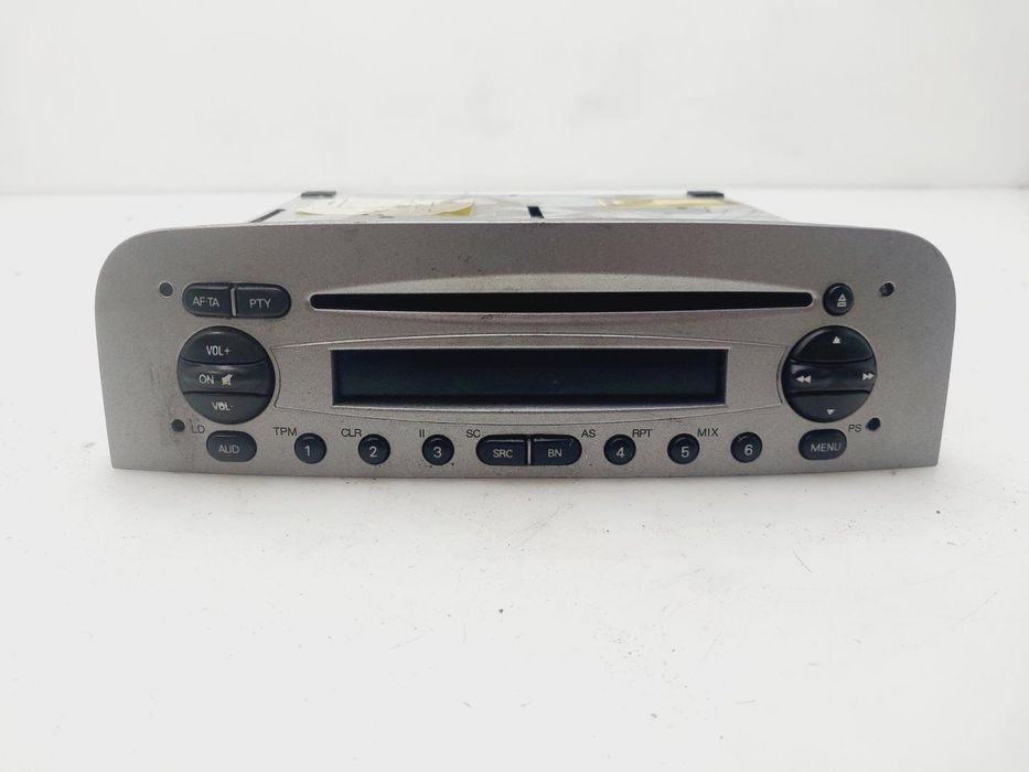 Sistema De Áudio Rádio Cd Alfa Romeo 147