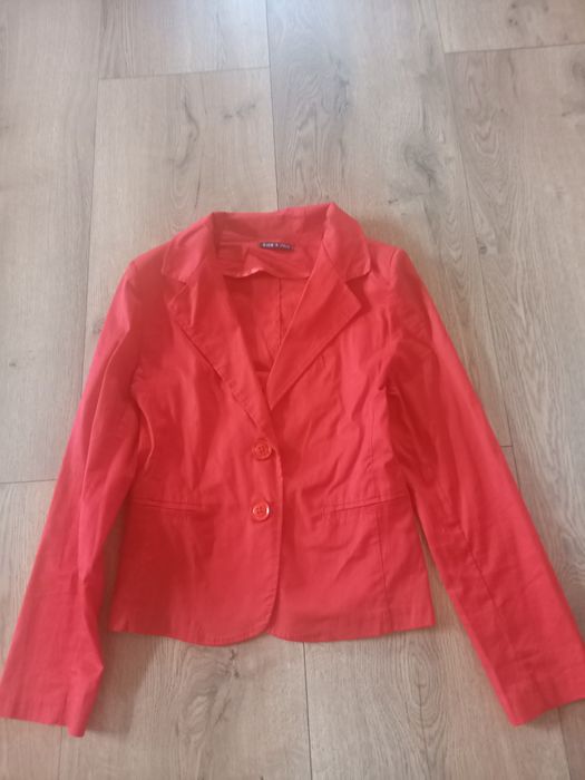 Czerwona marynarka rozmiar 36