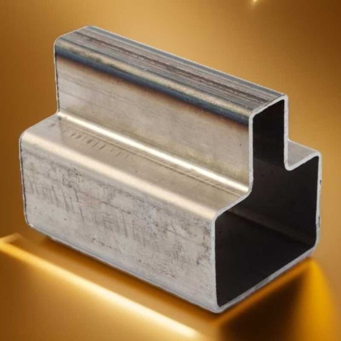 Т-подібний профіль для воріт