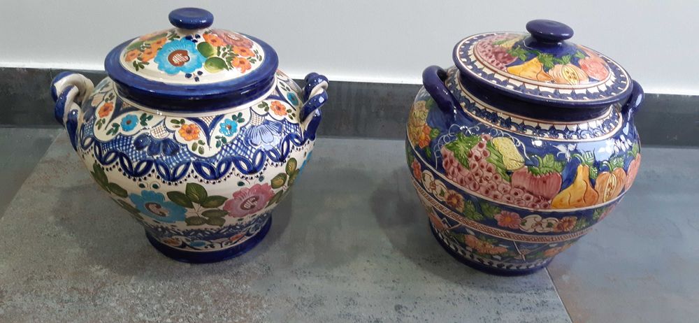 2 Terrinas de sopa em barro, pintadas à mão, Alentejo