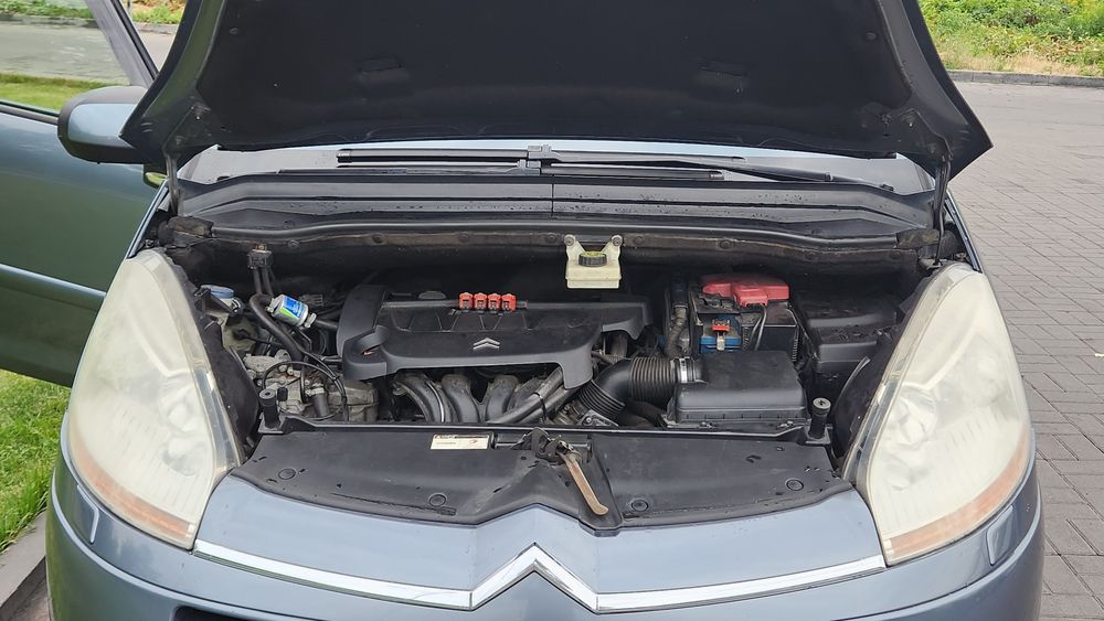 Продам авто Citroen c4 гранд пікассл