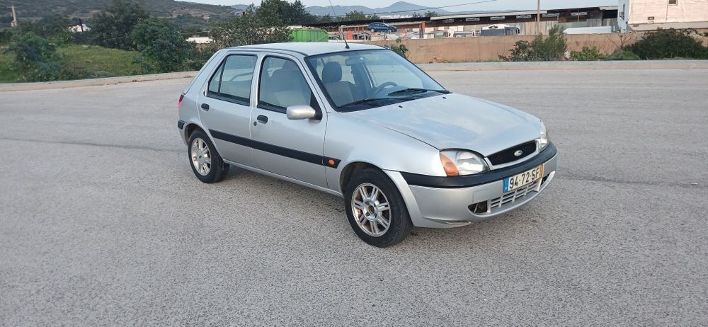Ford Fiesta 1.2 gasolina preço negociável