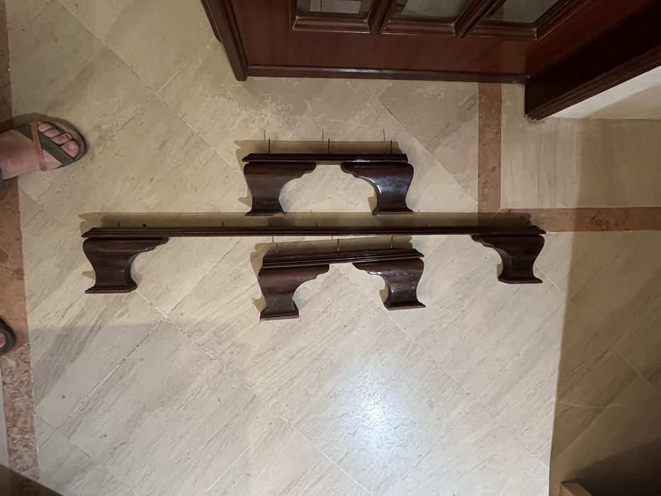 Pes madeira oara movel