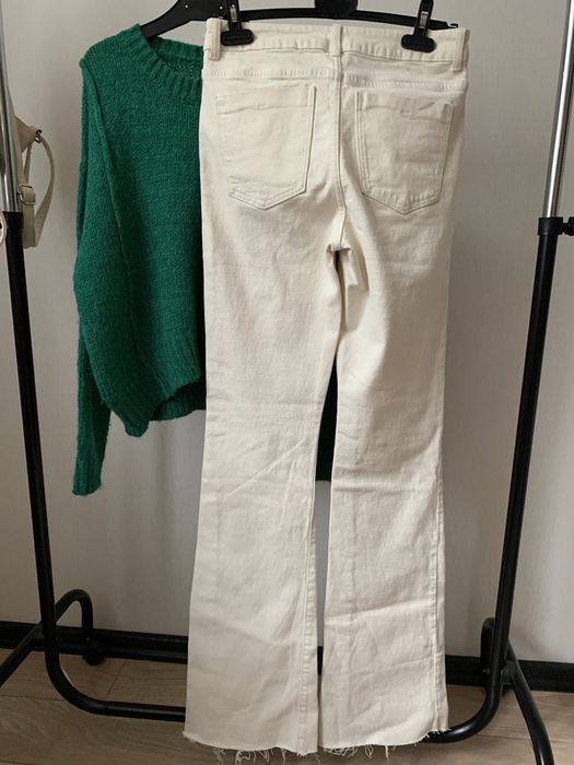 Джинси Zara, р.36, кльоши,нові