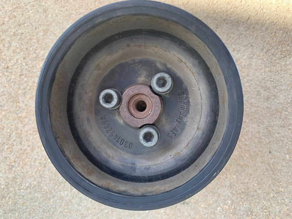 Bomba Direcção Assistida VW Golf IV 2002