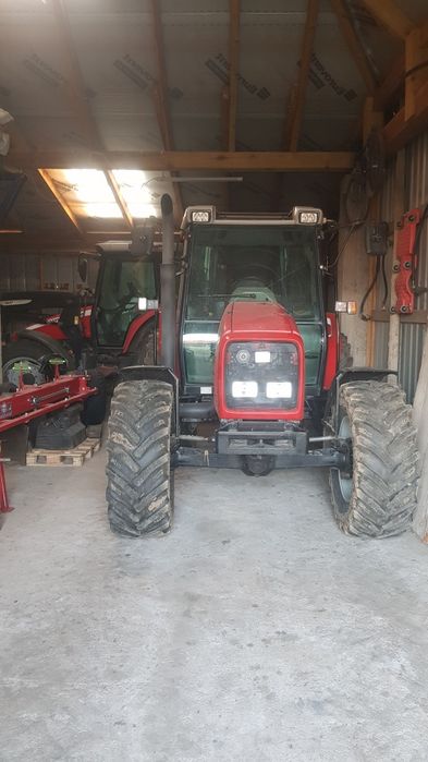 Massey Ferguson 6245 03r.  Nie 6255 6265 MF
