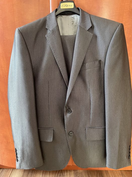 Garnitur młodzieżowy