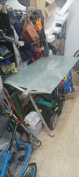 Продам Склянний стіл
