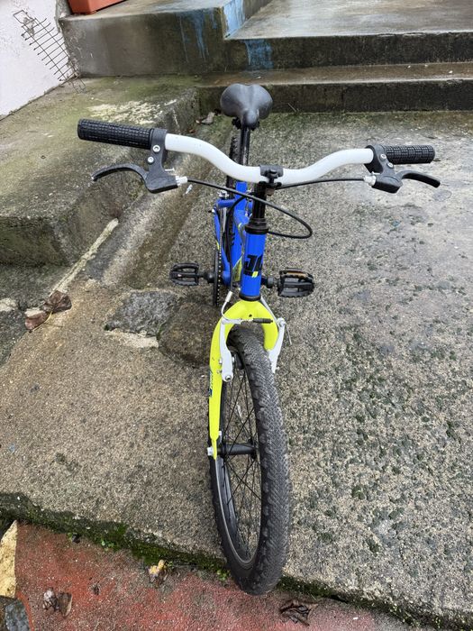 Otima prenda Natal bicicleta crianca