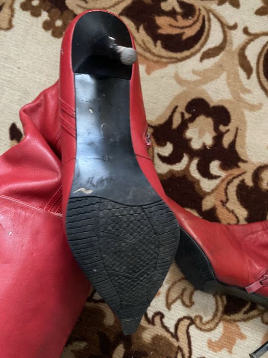 Чоботи  високі червоні жіночі  CANNAWARO