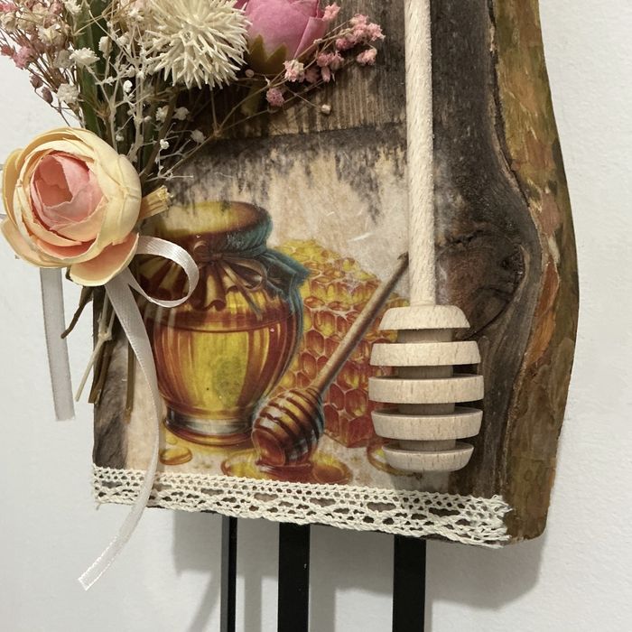 Dekoracja na desce, decoupage