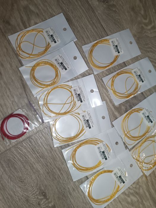 Канітель для вишивки , брошки