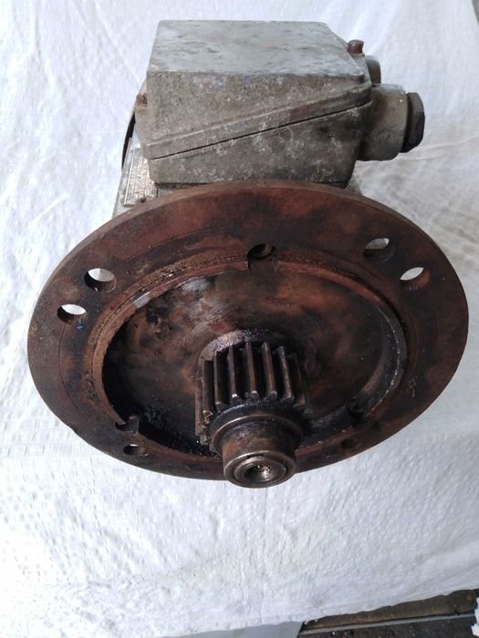 Silnik elektryczny 3,4 kw