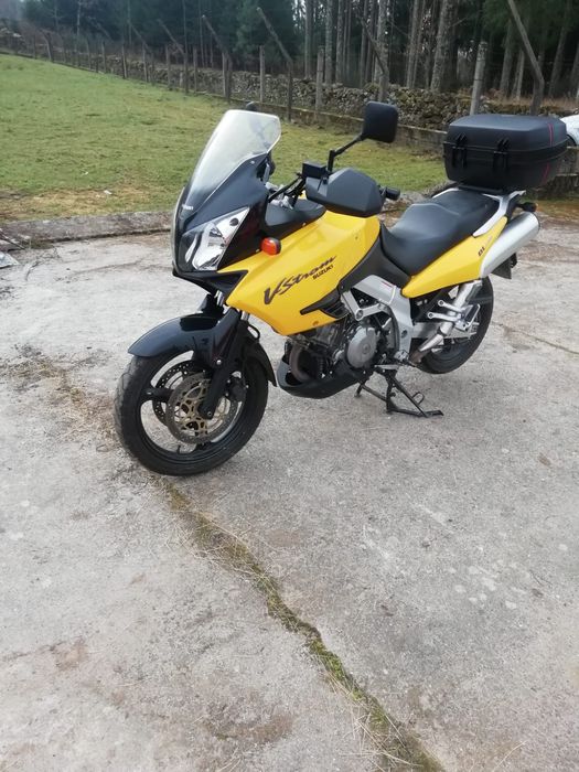 Suzuki DL 1000 para peças