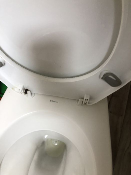 Унитаз с бачком