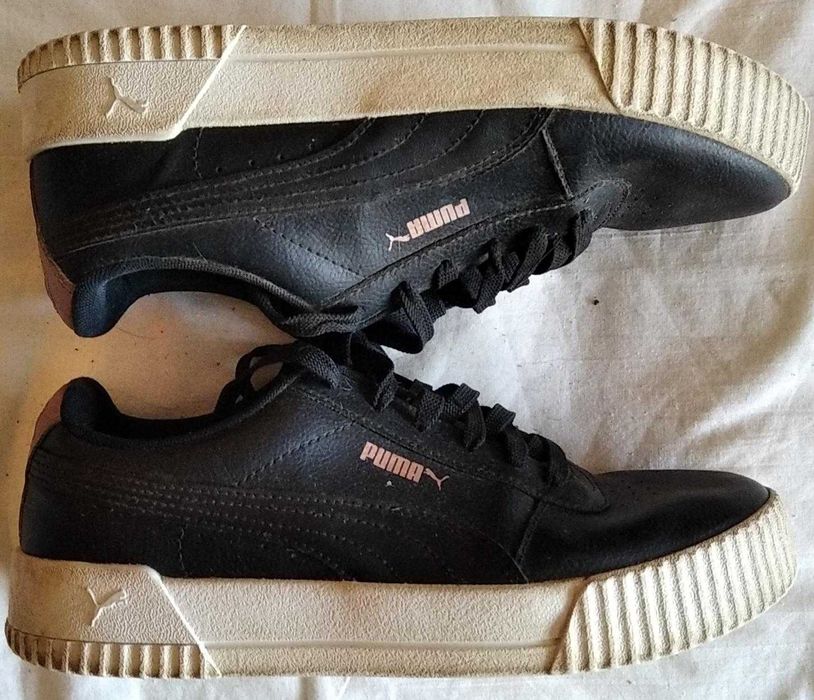 buty Puma 40,5 Carina #217