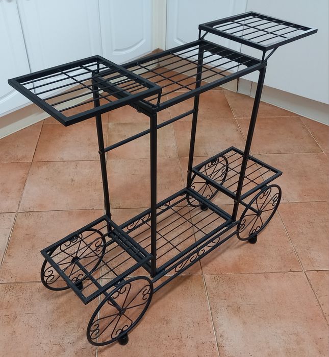 PEÇA CARRINHO DECORATIVO PARA PLANTAS.Sala,Quarto,Casa,Varanda,Hall.