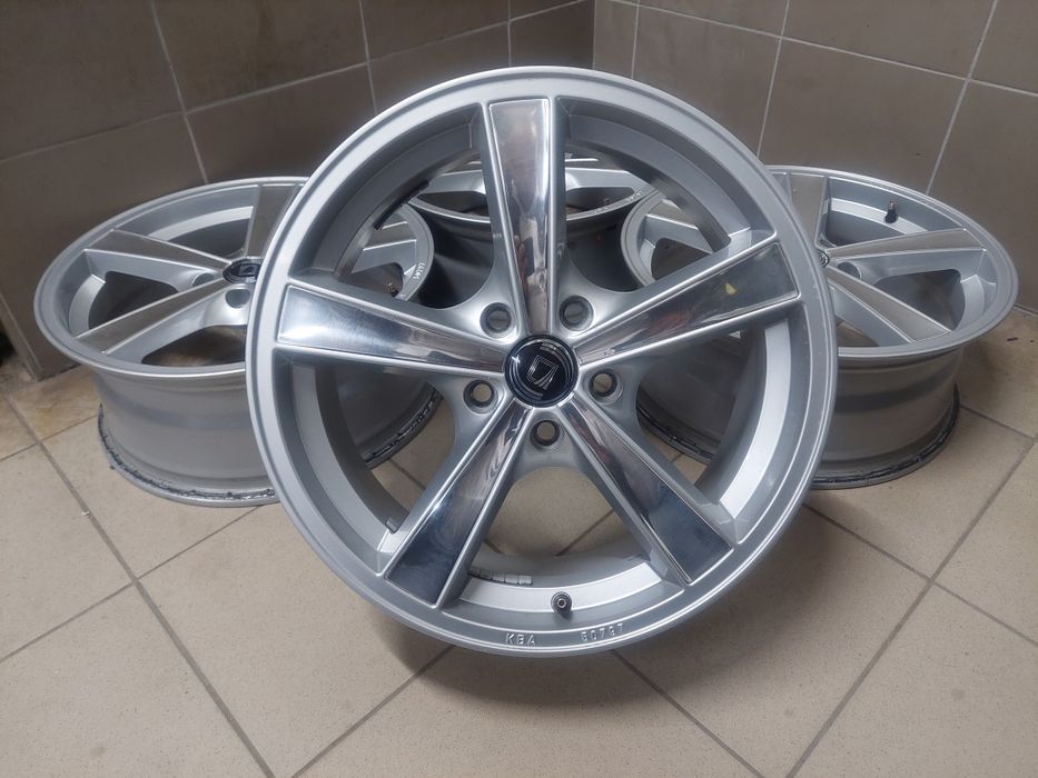 Комплект легкосплавних дисків Volkswagen Skoda Audi Seat R17 5×112