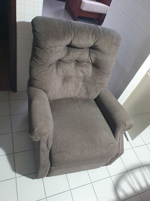 Cadeirão em bom estado