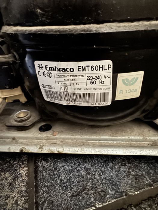 морозильник-шкаф Whirlpool AFG 387 G