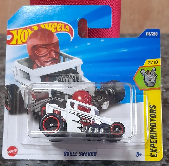 Hot Wheels Skull Shaker, parte da Miniatura do Ford Mustang GTD