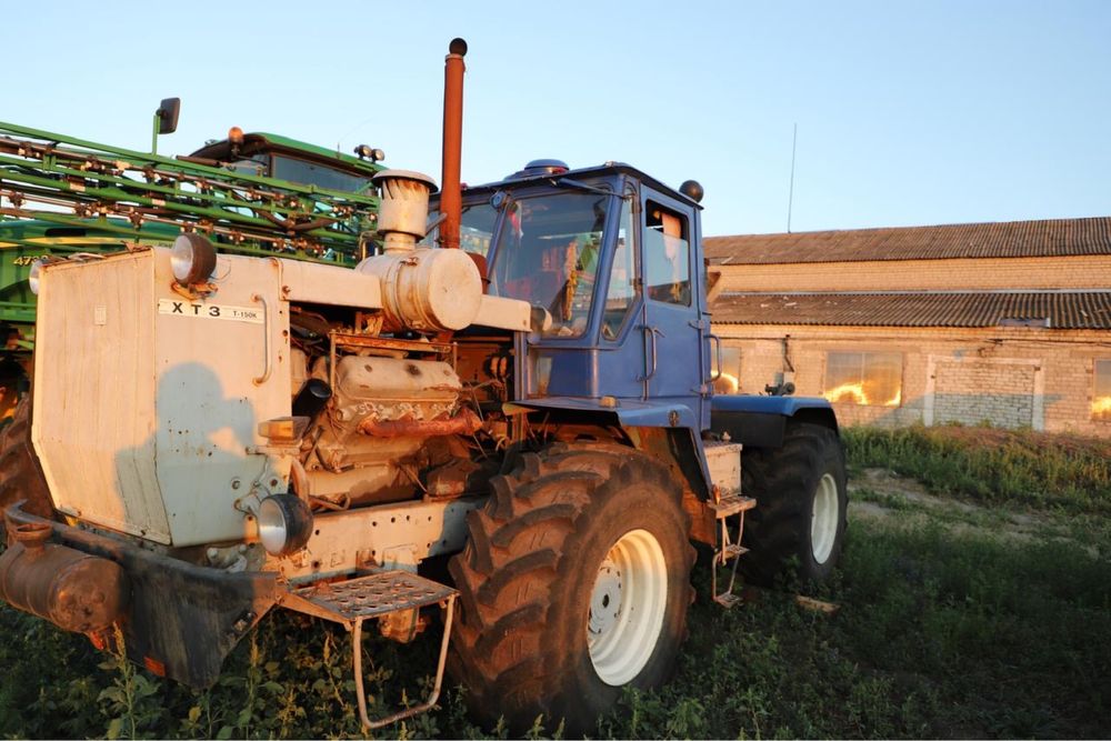 Трактор ХТЗ-150