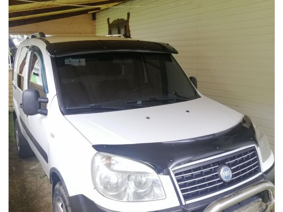 Fiat Doblo Козырек дефлектор на лобовое стекло