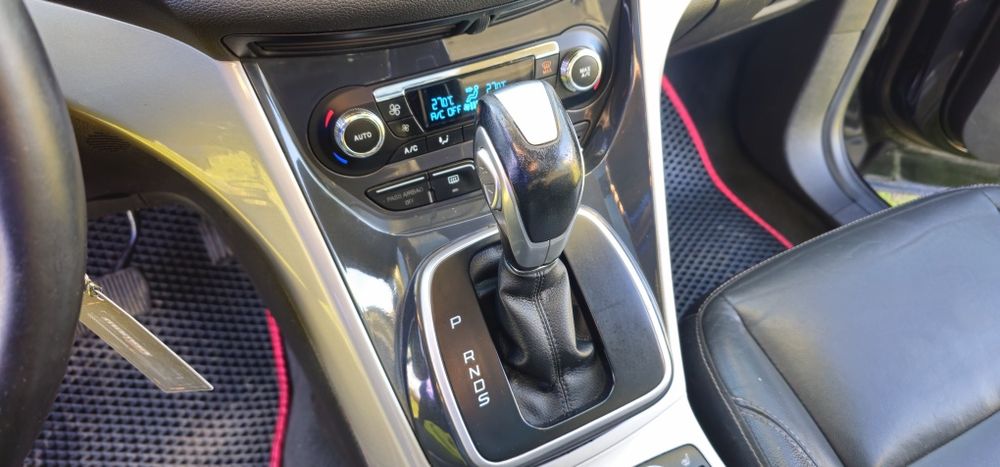 Ford Escape  SEL