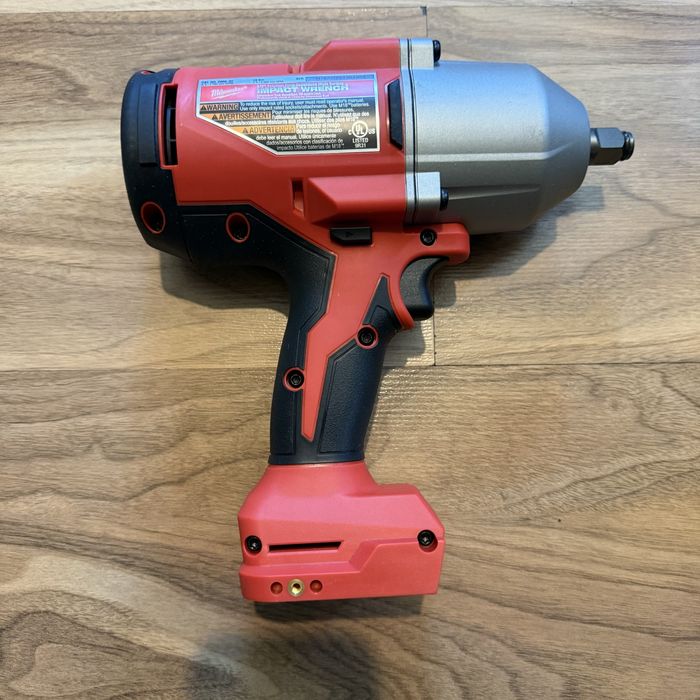 Klucz udarowy milwaukee M18 BLHIWF12 Nowy