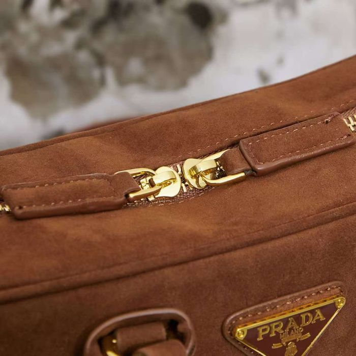 Жіноча сумка Prada