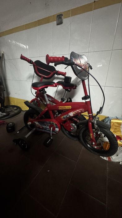 Bicicletas mcqueen e trotinetes