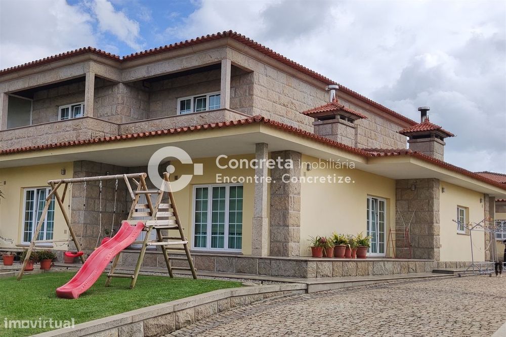 Moradia T5 na Várzea, Barcelos