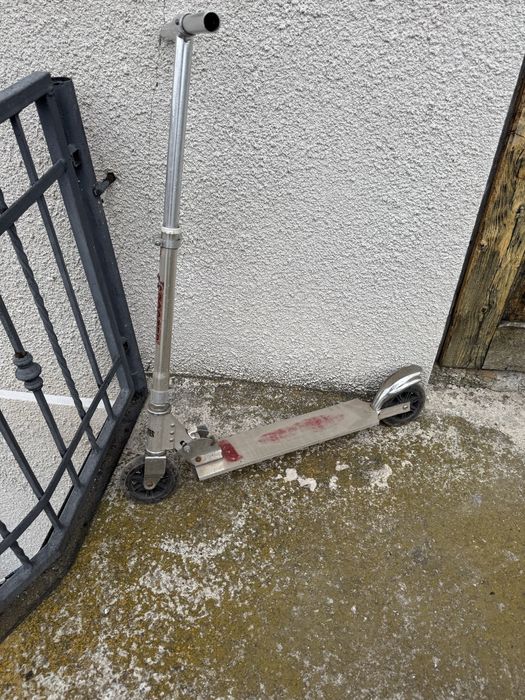 Продам самокат алюмінієвий