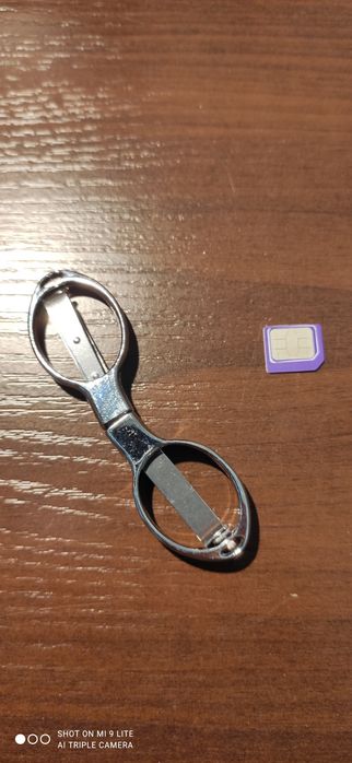 Folding safety-scissors, składane mini-nożyczki bezpieczeństwa