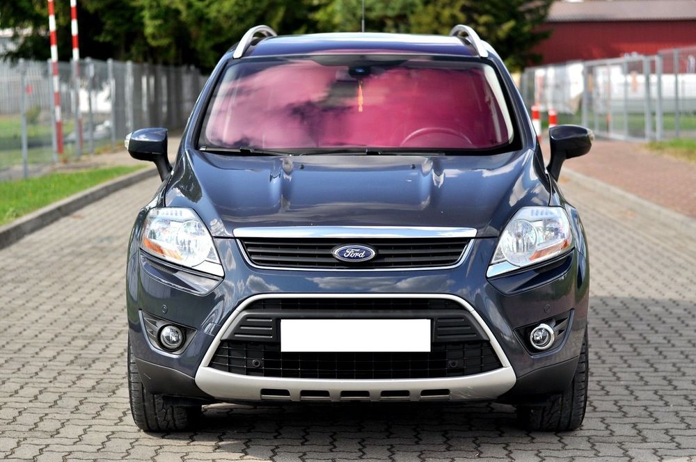 Ford Kuga Super stan , mały przebieg
