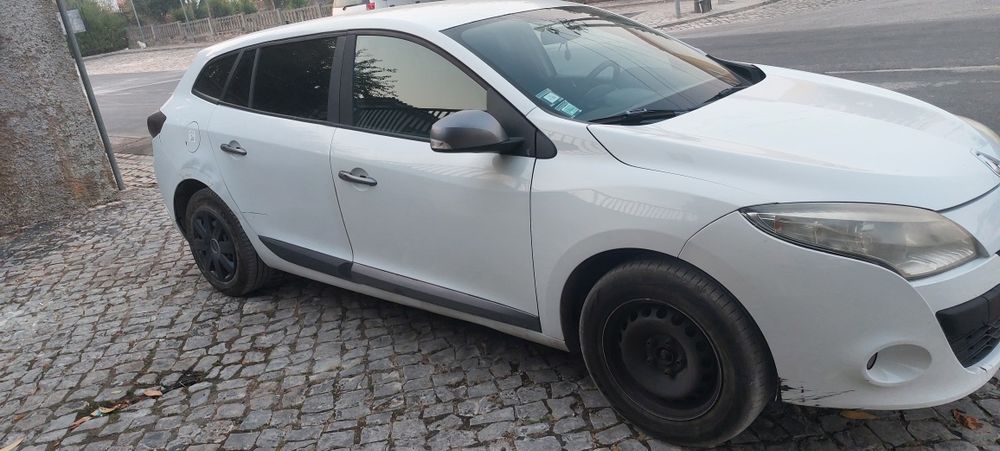 Renault Megane 3 Grandtour 1.5 dCi Diesel 110 cv / 81 kW