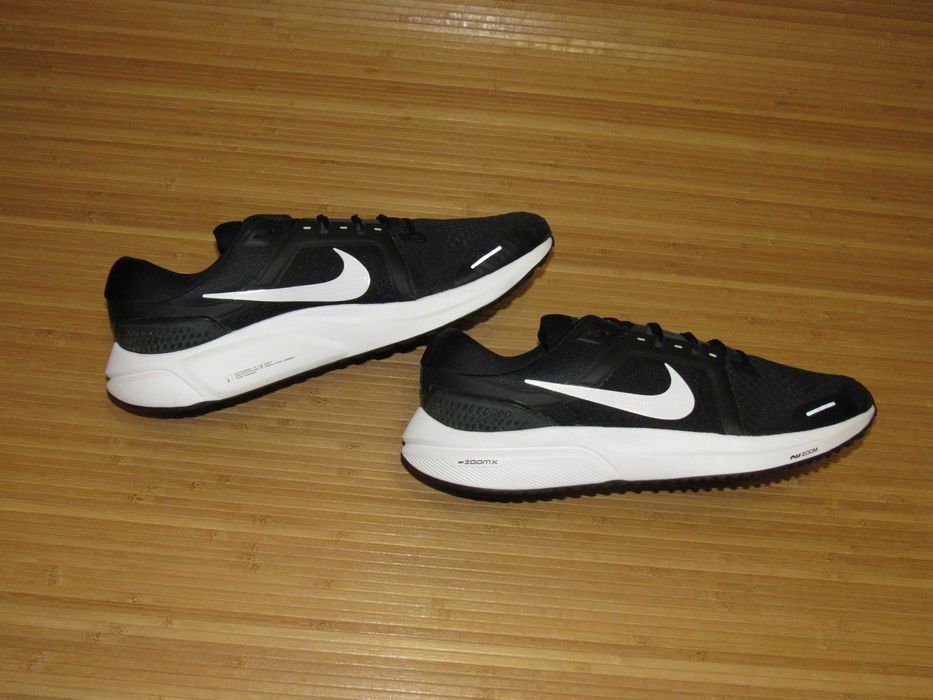 Кросівки мега розміру Nike AIR ZOOM VOMERO 16; EUR-51,5; ус-ка: 34,5см