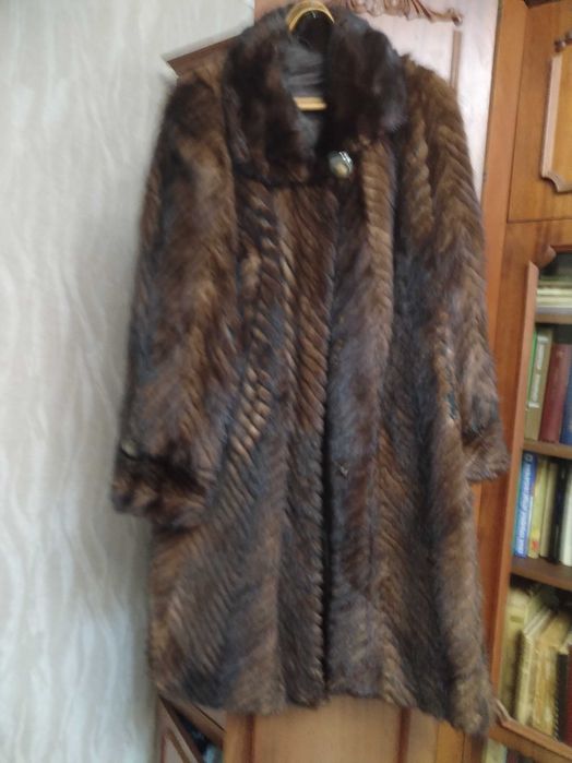 Продам  норковую шубу